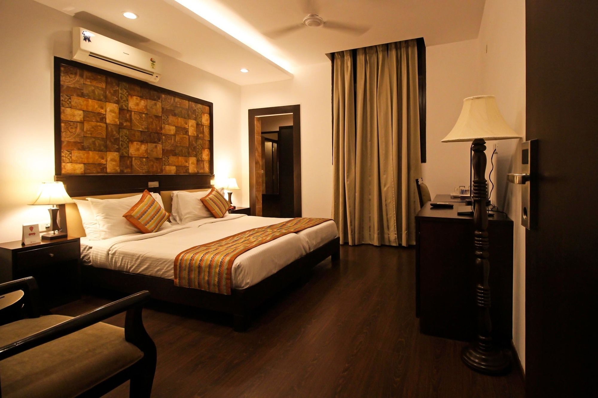 Oyo 9841 The Vivir 1 Hotell Noida Eksteriør bilde