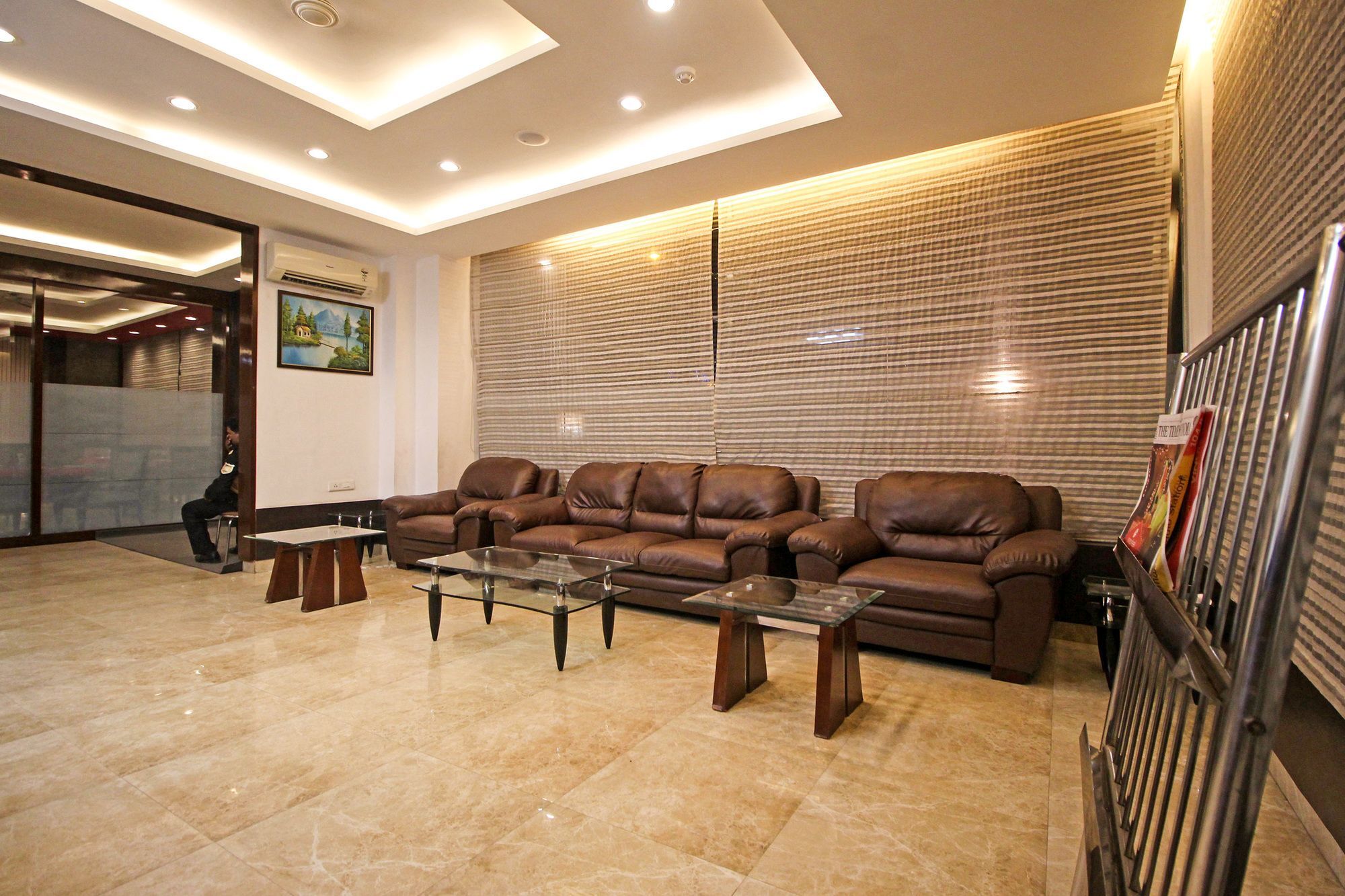 Oyo 9841 The Vivir 1 Hotell Noida Eksteriør bilde